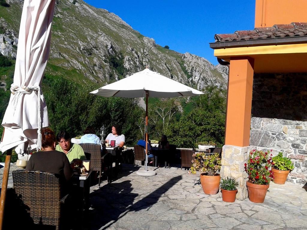 La Casona De Sames Pensionat Exteriör bild
