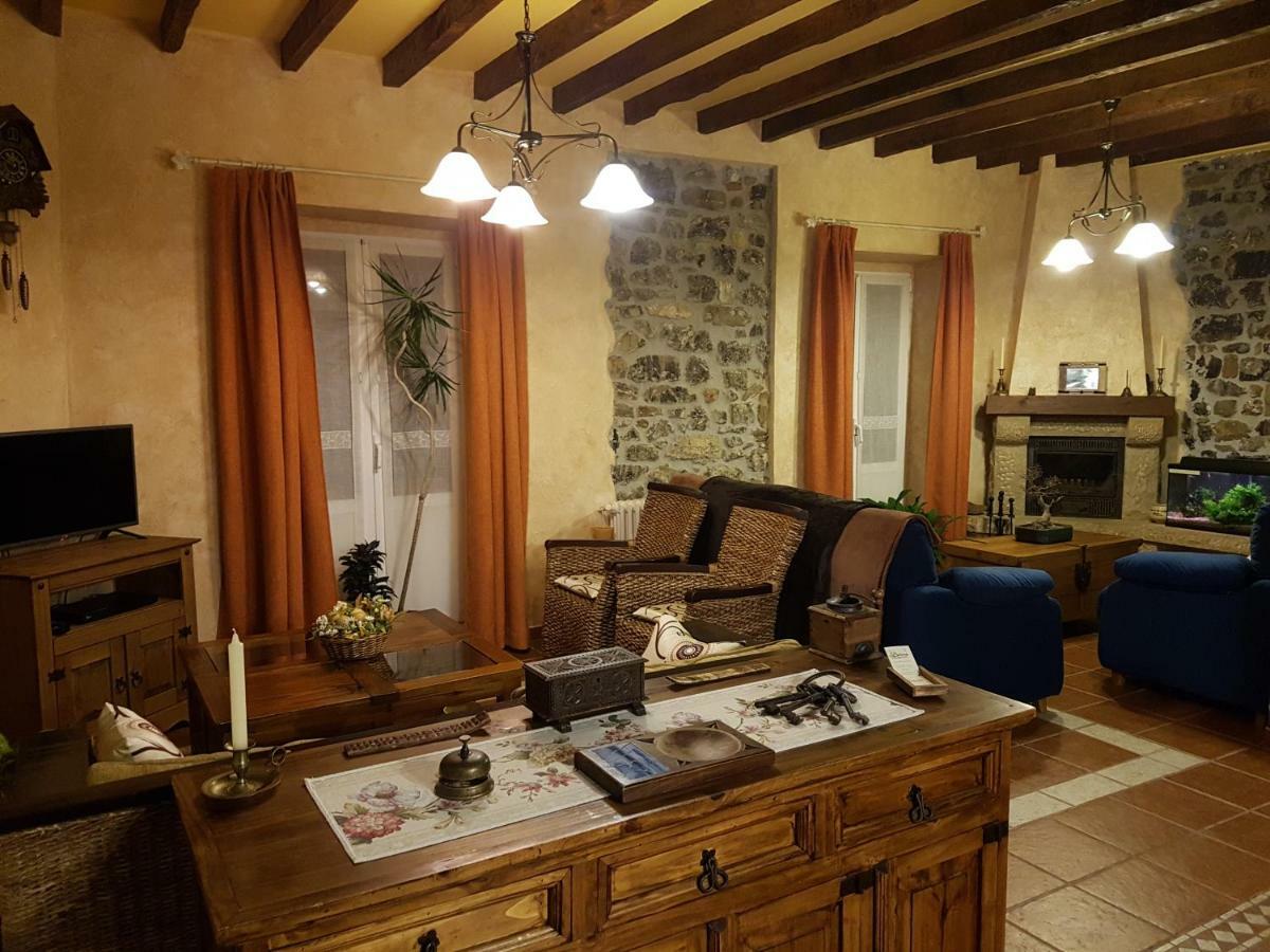 La Casona De Sames Pensionat Exteriör bild