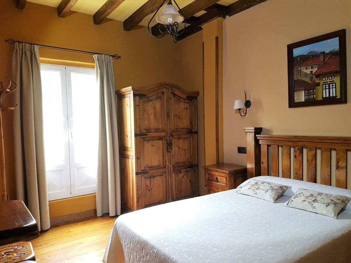 La Casona De Sames Pensionat Exteriör bild